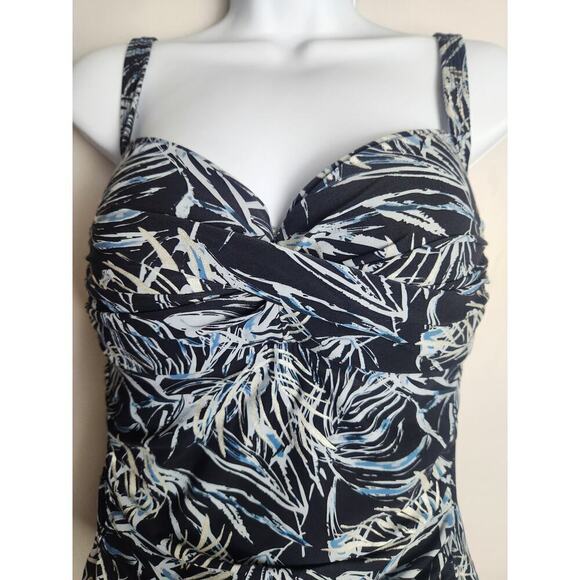 Nip Tuck Swim Palm Foil Twist Front Tummy Control Swimsuit sz 10 modest slimming - Picture 4 of 10